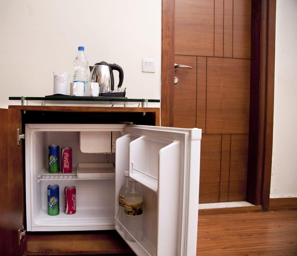 Alpina Hotels & Suites Új-Delhi Kültér fotó