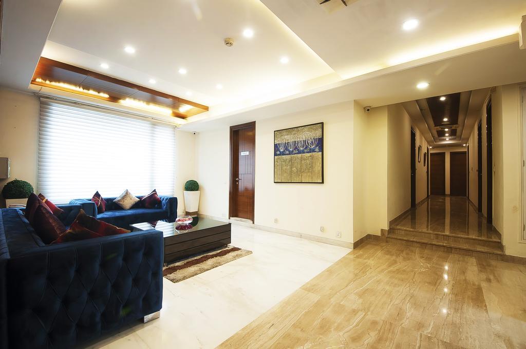 Alpina Hotels & Suites Új-Delhi Kültér fotó