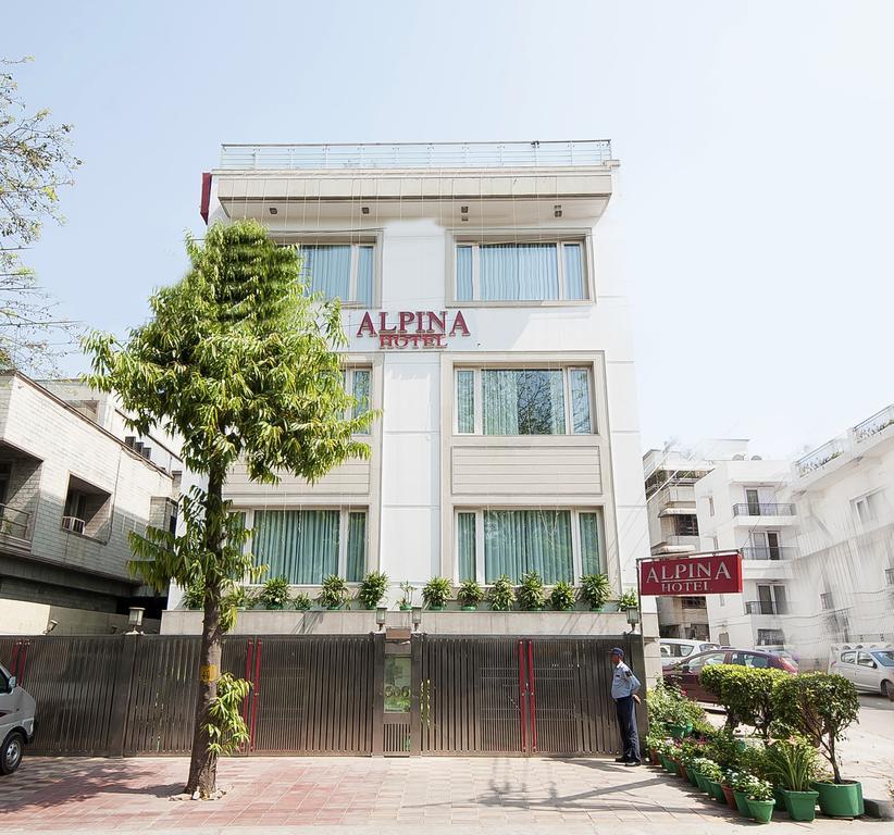 Alpina Hotels & Suites Új-Delhi Kültér fotó