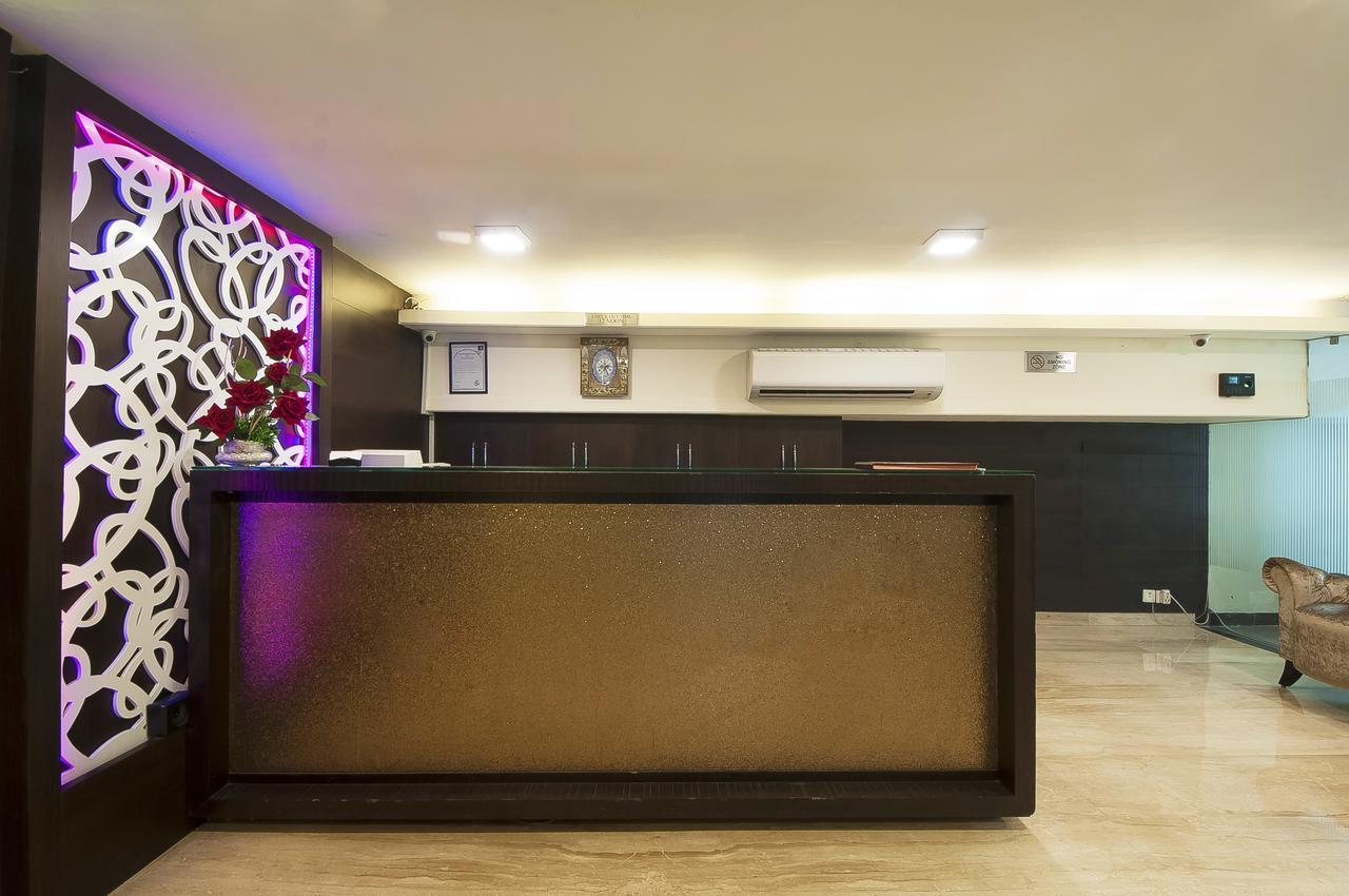 Alpina Hotels & Suites Új-Delhi Kültér fotó