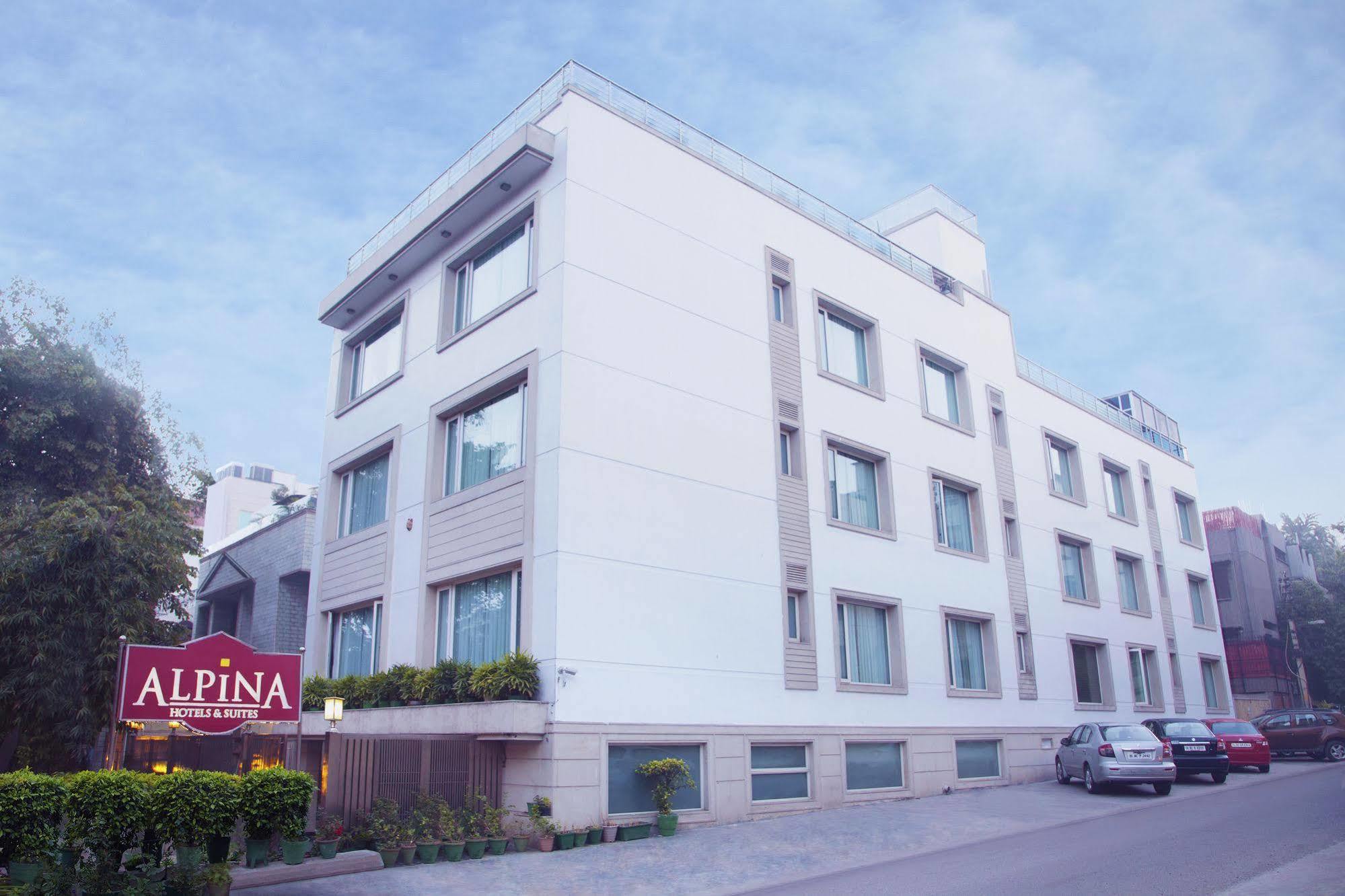Alpina Hotels & Suites Új-Delhi Kültér fotó